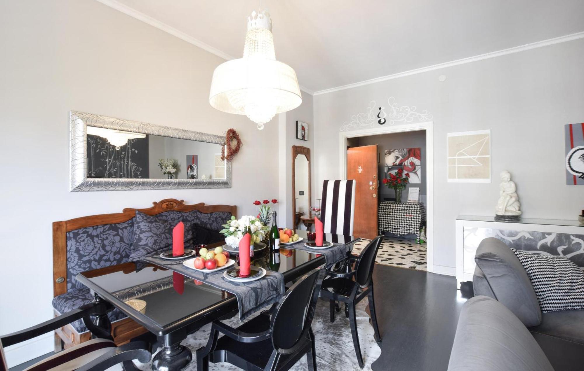 2 Bedroom Cozy Apartment In Gorizia Buitenkant foto