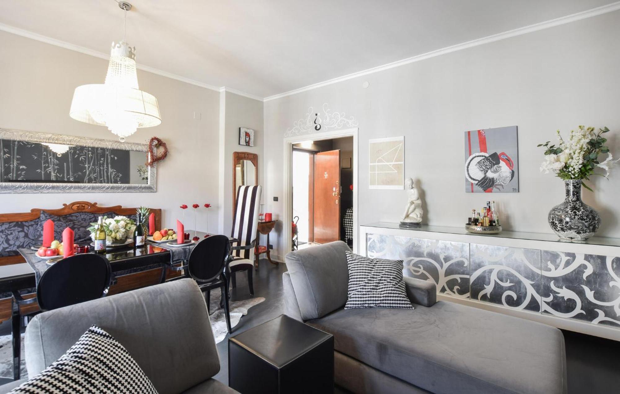2 Bedroom Cozy Apartment In Gorizia Buitenkant foto